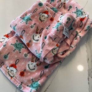 Kids Pink Plush Blanket with Cute Print